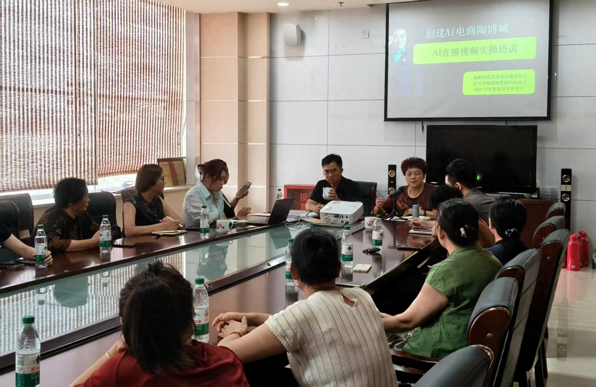 赋能破局范淑云与张顺华携手开启陶都博览中心“招商+赋能”新模