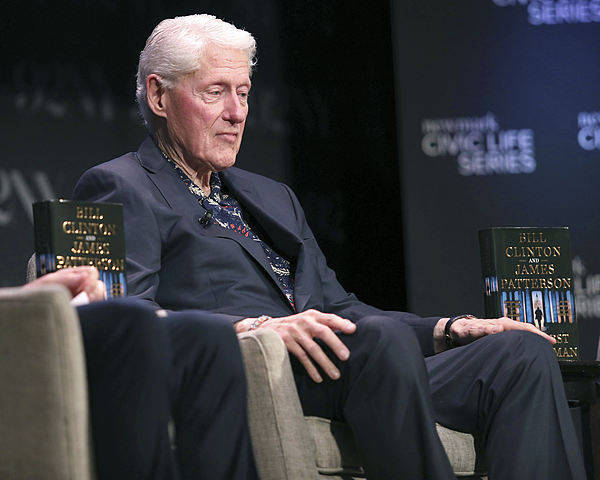 “克林顿：知道中国取代美国那一天会来，希望到时候…” 