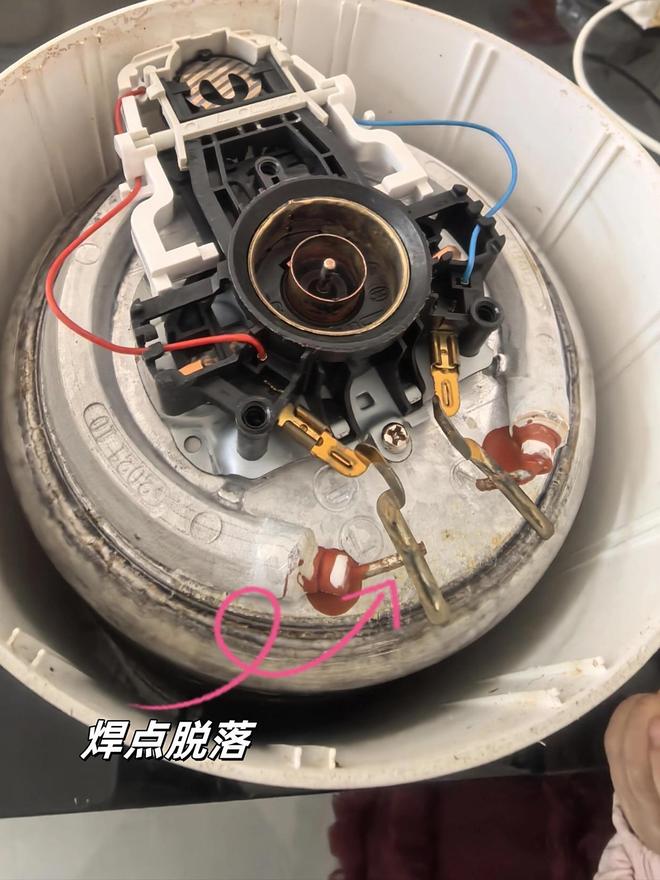 6个“故意缩短使用寿命”的家电，你以为正常，其实是计划性报废