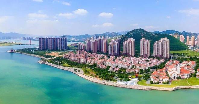 利润增长靠资本利得，招商蛇口扣非后净利润下滑超30%